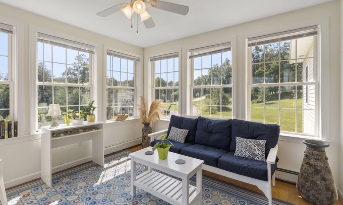 Westbrook Casa | Sunny spot minutes from Portland