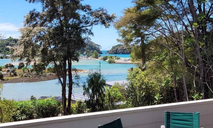 Kaiteriteri Casa | Sunny & tranquil house by the beaches and MTB Park!