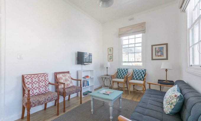 Kalk Bay Apartamento | Sunny Windsor Apt in the heart of Kalk Bay