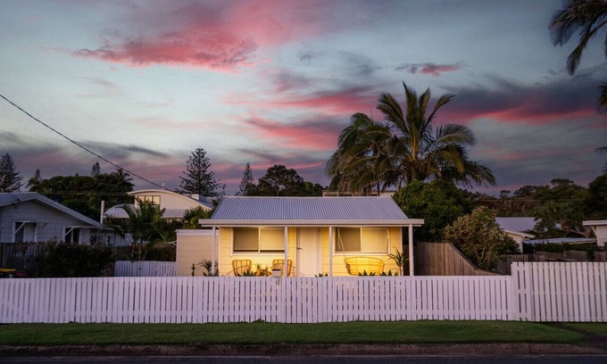 Fingal Head Casa | Sunnyboy at Fingal Head, pet friendly