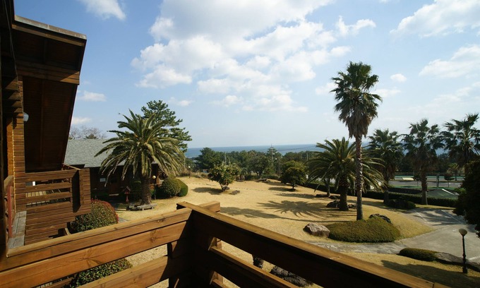 Jungmun Casa | Sunnyday Jeju