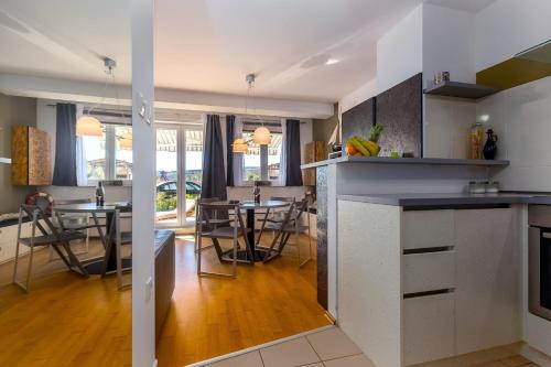 Krk Apartamento | Sunnyside Corner