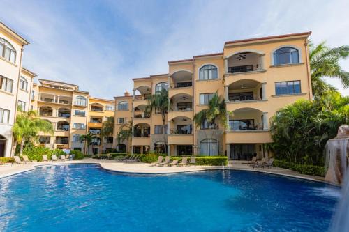 Tamarindo Apartamento | Sunrise 6- Ocean View 2 Br Condo, Steps To The Beach
