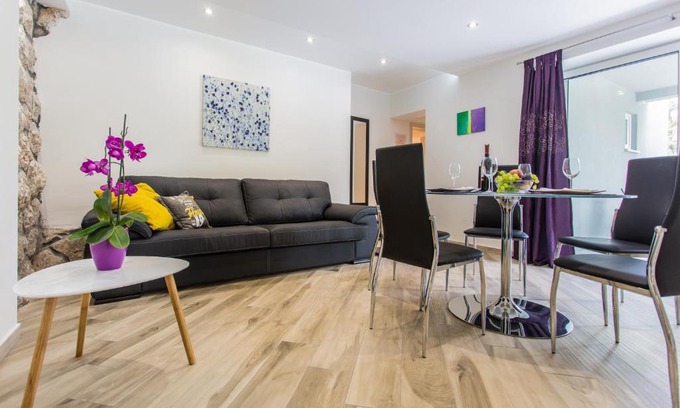 Risika Apartamento | Sunrise Apartment Risika