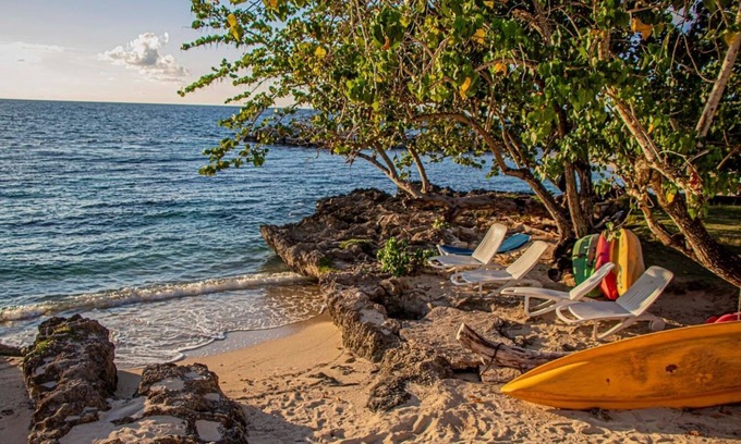Negril Apartamento | Sunrise at Point Village