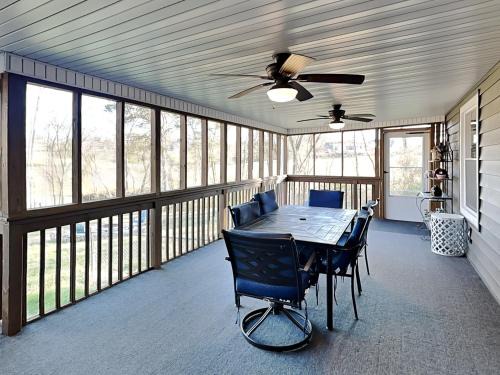 Dandridge Casa | Sunrise Cove