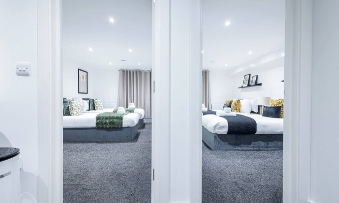 Gravesend Apartamento | Sunrise Haven in Kent 2 bed Apartment Sleeps 7