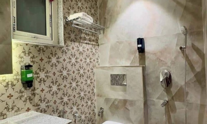 Vasant Kunj Apartamento | Sunrise homes family suite