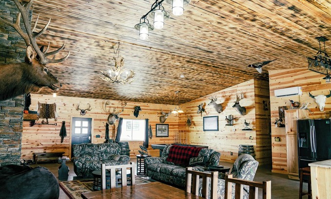 Fedora Cabina | Private East River Lodge, cerca de Mitchell, capacidad para 12