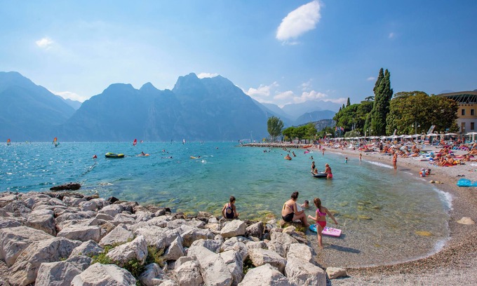 Riva del Garda Apartamento | Sunrise On The Garda Lake