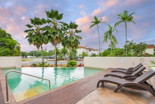 Cairns North Apartamento | Sunrise Palms - Resort-style Escape by the Esplanade