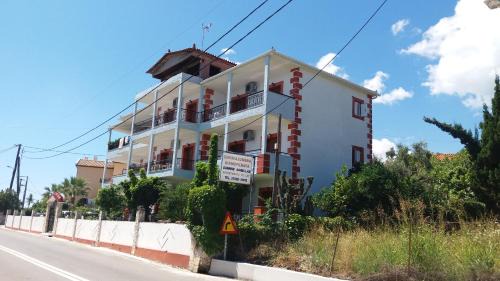 Messini Apartamento | Sunrise Sarelas