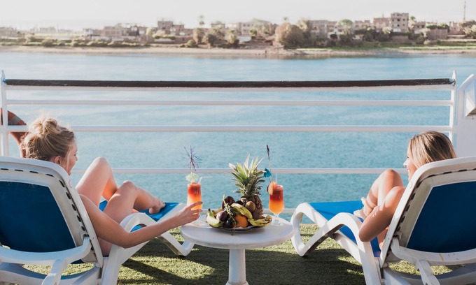 Nile River Luxor Alquiler De Eote | SUNRISE Semiramis I Cruise