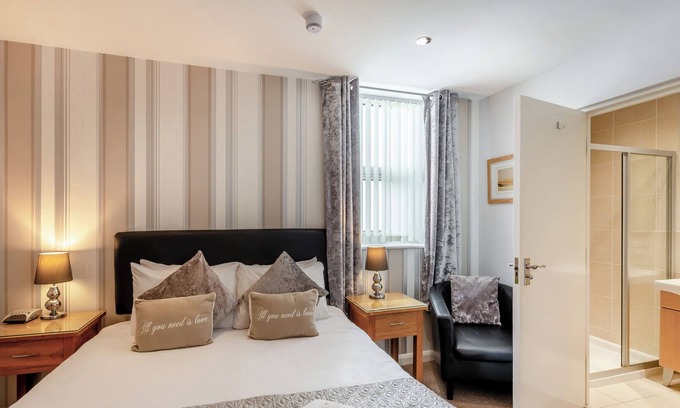 Bispham Apartamento | SUNRISE SUITE, romantic, country holiday cottage in Bispham