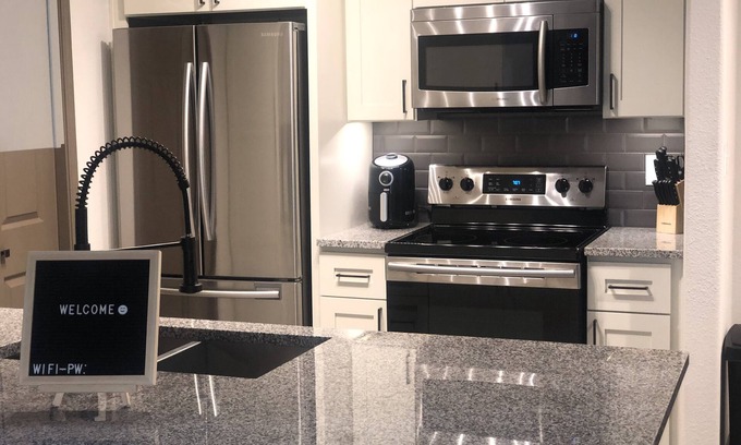 South Main Apartamento | SunRise Suite