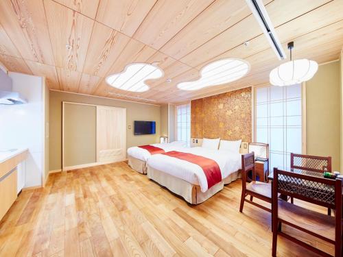 Minami Hotel | Sunrise Suites