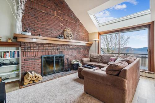 Central Vermont- Killington Casa | Sunrise Timberline K8