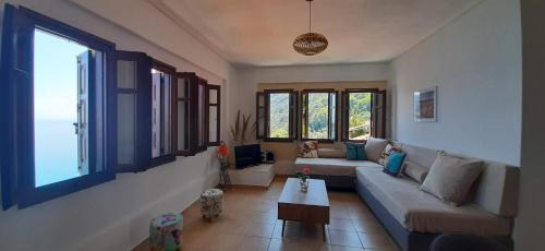 Papa Nero Casa | Sunrise View Home