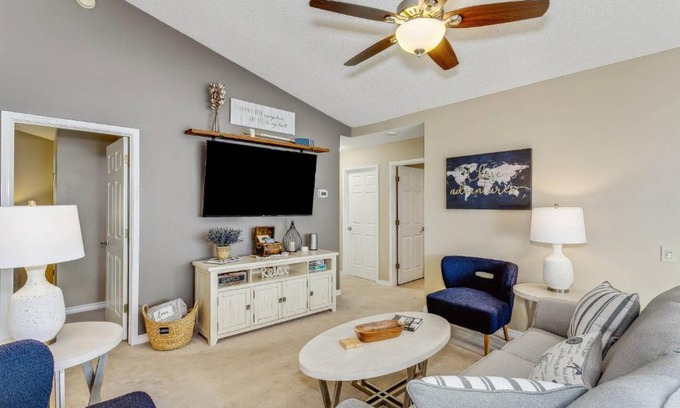 Northeast Pensacola Casa | Sunrunner Cottage