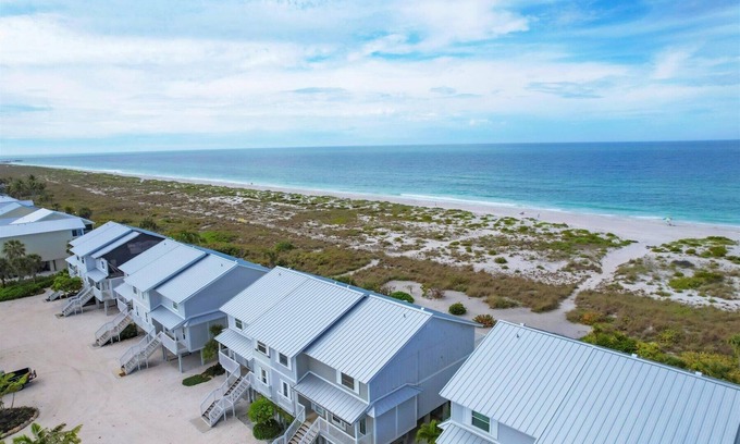 Boca Grande Condominio | Sunset Adventures at Boca Grande