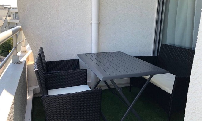 Le Couchant Apartamento | Sunset beach access 37/38, 4-person apartment, air-conditioned, wifi and private parking