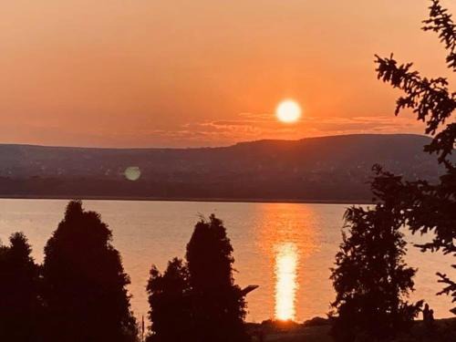 Balatonfuzfo Apartamento | SunSet Beach Apartman