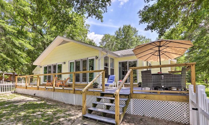 Sea Trail Casa | Sunset Beach Home with Lake Views, 3 Mi to Coast