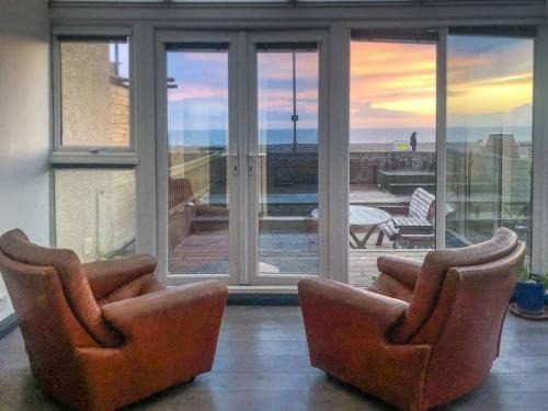 Seaford Casa | Sunset Beach House By Air Premier