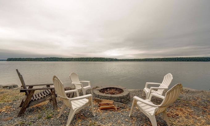 Olympia Cabaña | Sunset Beach on Harstine Island