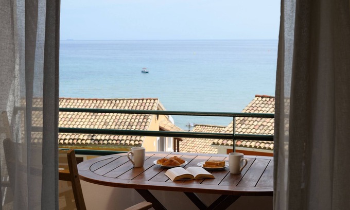 Glyfada Villa | Sunset Bliss Seaside Villa Corfuescapes