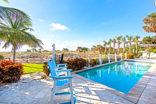 Carlouel Casa | Sunset Breeze - Beachfront Pool Home - Monthly Rental