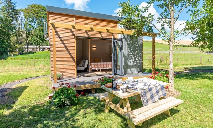 Barnstaple Cabina | Sunset Cabins at The Oaks Woodland Retreat