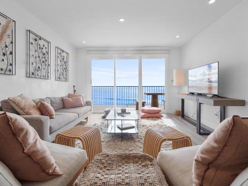 Ocean Beach Casa | Sunset Cliffs Lookout - Ocean Front Luxury Condo