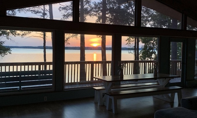 Jefferson Casa | Sunset Cove - Lake O' The Pines / Crystal Cove