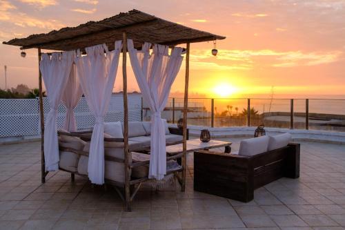 Harhoura Apartamento | Sunset escape by the sea