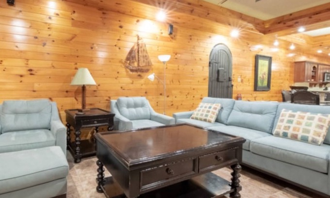 Northwest Point Condominio | Sunset Galore at Lighthouse Point ~ 2-bedroom condo