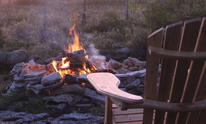 Northern Bruce Peninsula Cabaña | ★ Sunset Lakehouse | Tiempo limitado Sin cargo Bañera de hidromasaje | Frente al mar | Wifi | Kayaks ★