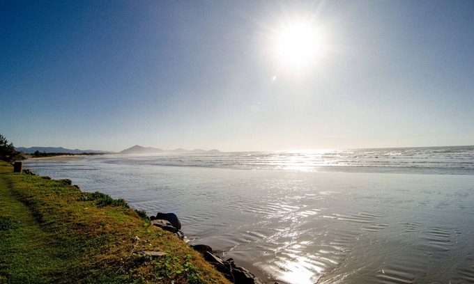 Vila Esperanca Apartamento | Sunset Nook, Quiet near the Beach TY9533