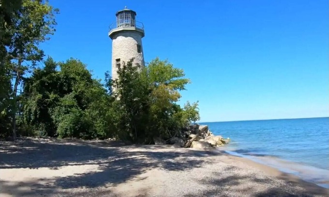 Kingsville Casa | Sunset on Pelee Island - Entire Home
