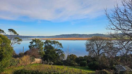 Legana Casa | Sunset on Tamar
