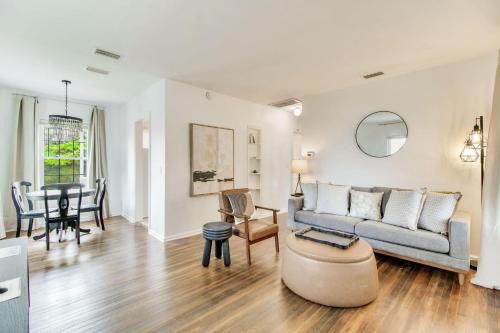 Navy Point Casa | Sunset on the Bayou
