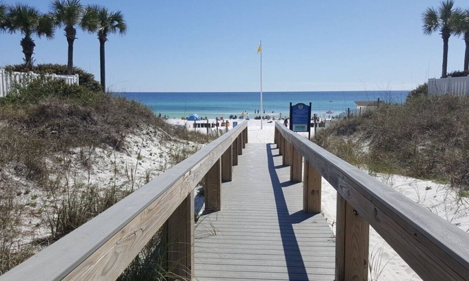 Crystal Beach Casa | Sunset On The Beach 2 Bedroom Home by RedAwning