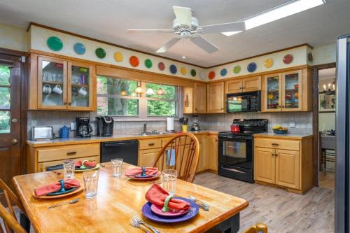 Penrose Casa | Sunset Ranch over Crab Creek