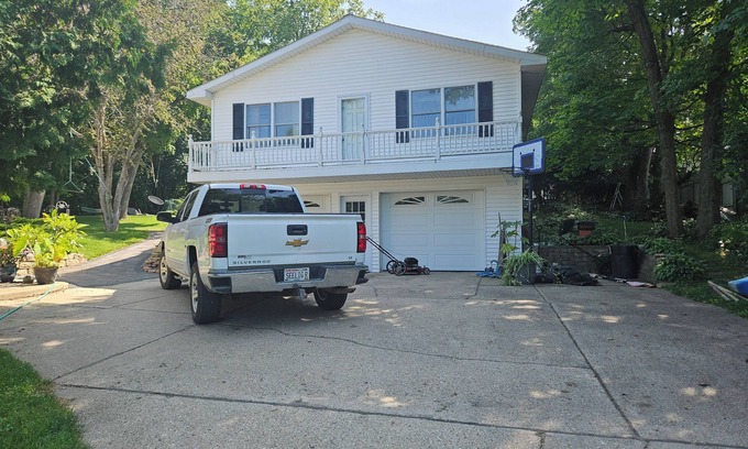 Albany Apartamento | Sunset retreat. Charming 2-bedroom apartment with shared..pool n hot tub.
