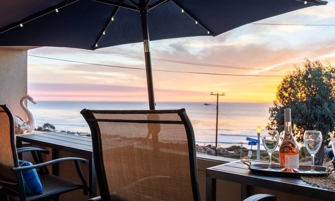 Sunset Cliffs Casa | Sunset Serenity On The Cliffs / Balcony / Oceanview