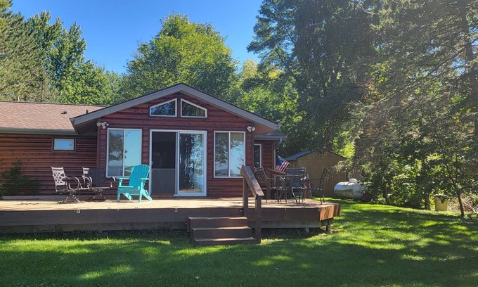 Isle Cabina | Sunset Shores - Lake Front with Dock @ Mille Lacs