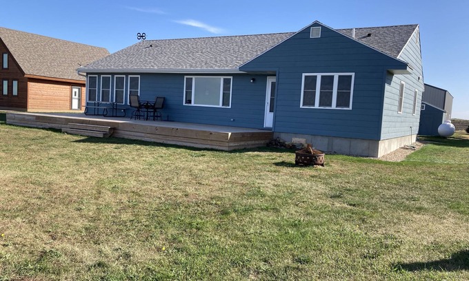 Kingsbury County Casa | Sunset Shores on Lake Thompson