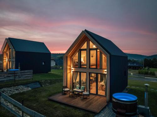 Ustrzyki Dolne Casa | Sunset Stodoły w Bieszczadach