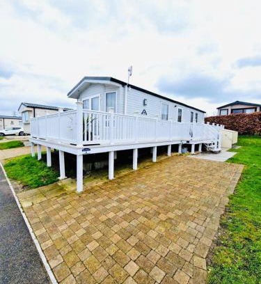 Hamworthy Otro | Sunset Terrace Rockley Park Haven