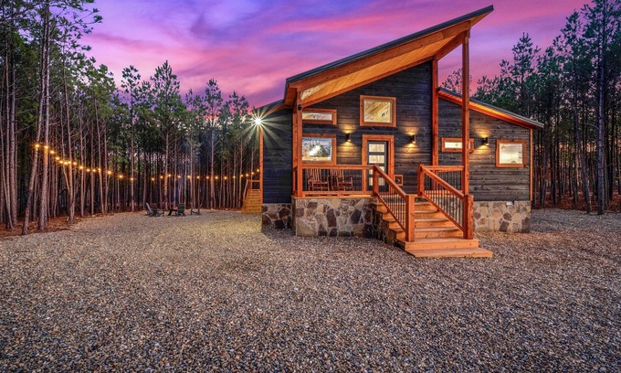 Pickens Cabina | Sunset Views + ATV Trails + Game Room + Bunk Bed Nook + Private Outdoor Living